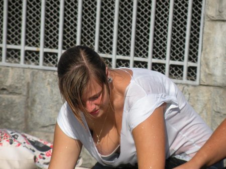 Даунблуз саския