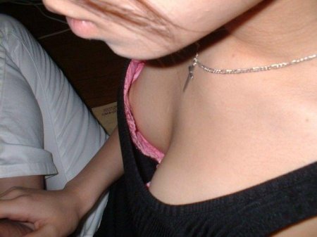 Случайно грудь домашнее