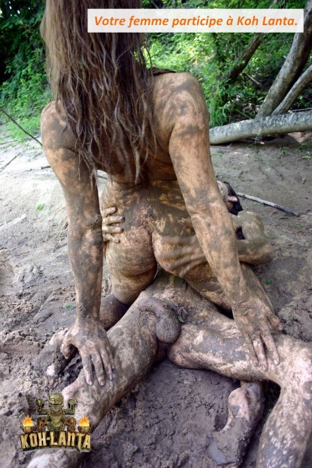 Фотосессия голая в грязи