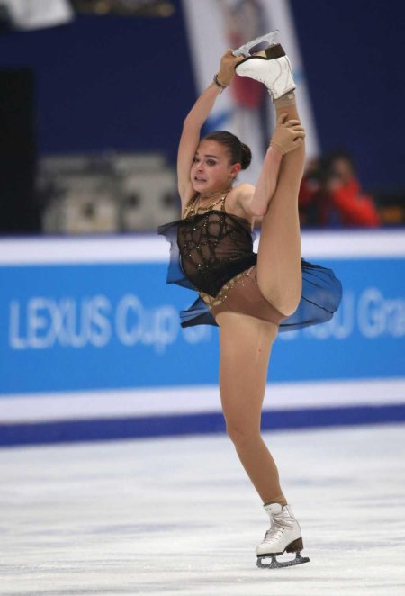 Аделина сотникова фигуристка