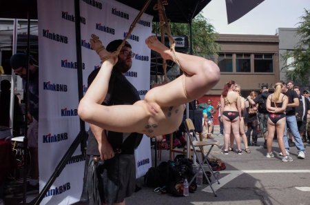 Публичное порно,соревнования