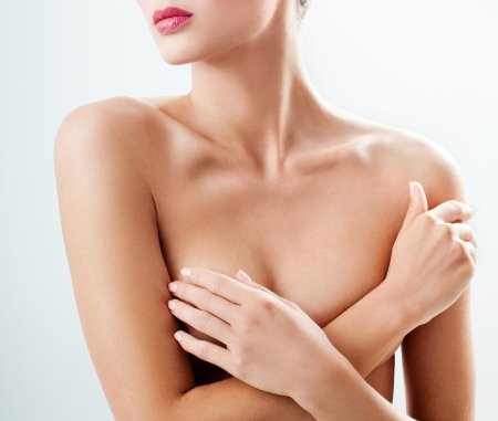 Красивая здоровая грудь