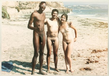 Нудисточки с родителями