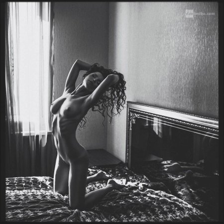 Фотосессия ню в квартире