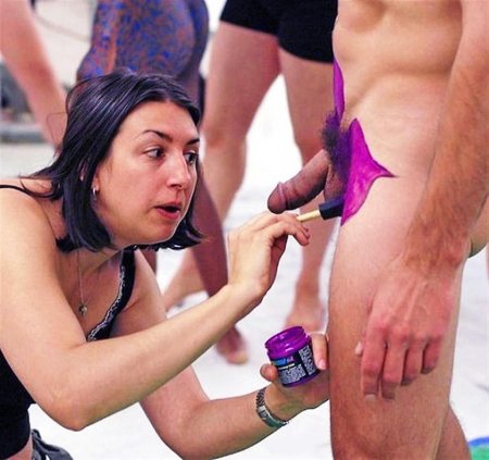 Смешные ситуации с голыми женщинами