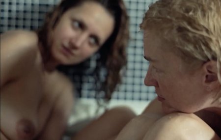 Дарья мельникова и виктория толстоганова