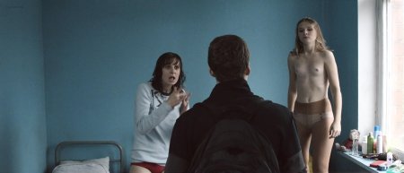 Яна новикова актриса голая в фильме племя