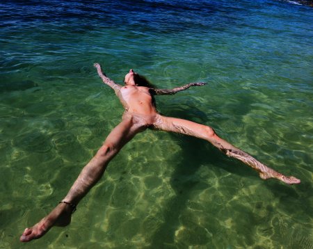 Отдых голышом