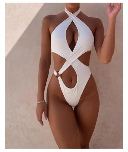 Купальник с высоким вырезом