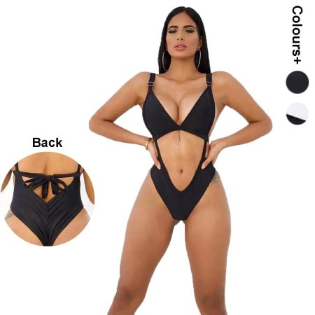 Слитный купальник с вырезом