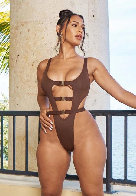 Сексуальные женские купальники