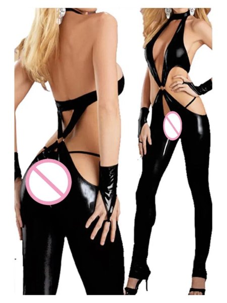 Эротический костюм из латекса