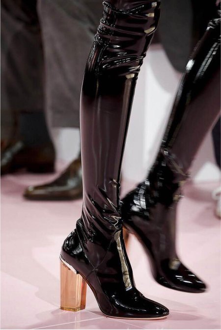Ботфорты лакированные