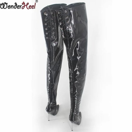 Лаковые ботфорты