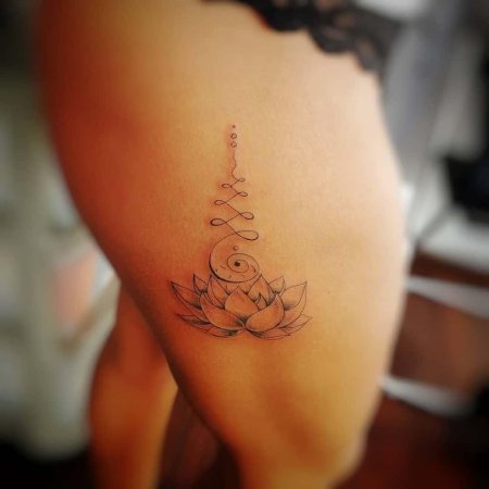 Женская татуировка