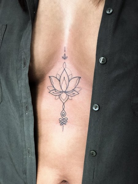 Тату лотос