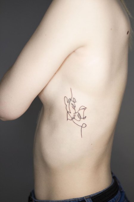 Минимализм тату для девушек