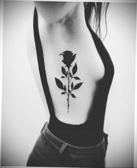 Роза тату блэкворк