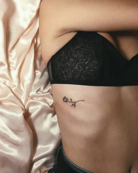 Маленькие женские татуировки