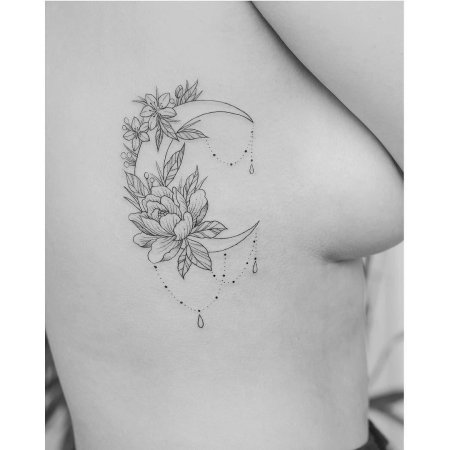 Татуировка женская