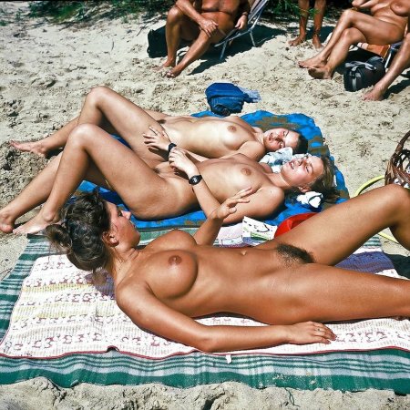 Нудиский пляж +