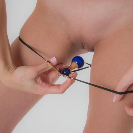 Мини стринги женские