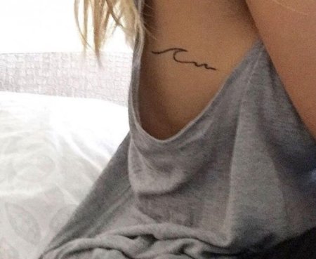 Красивая татуировка