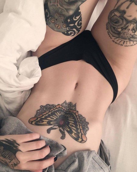 Интимный татуировки для девушек