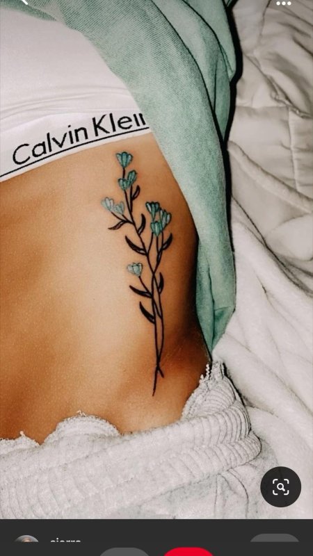 Женская татуировка