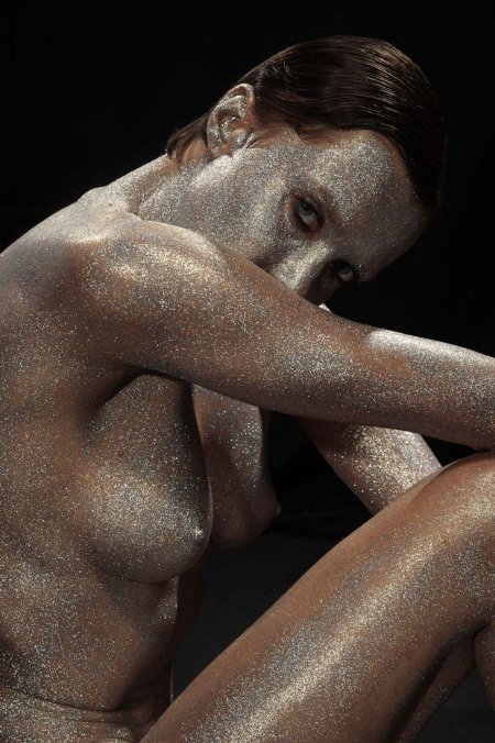 Обнаженные знаменитости