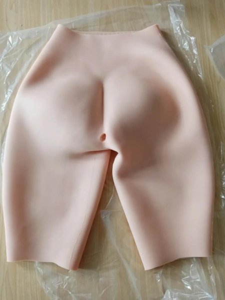 Силиконовые шорты с вагиной