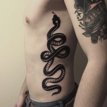 Тату змеи