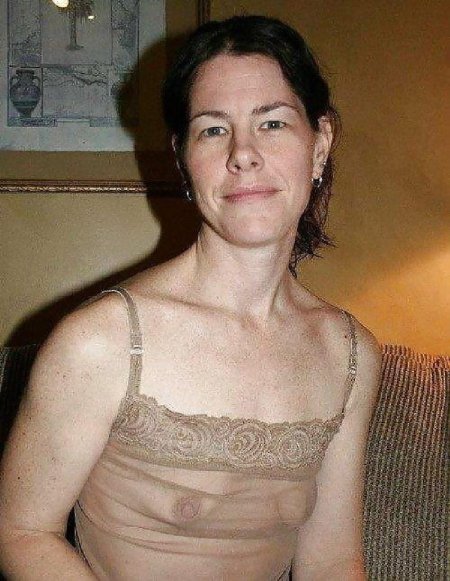 Маленькие сиськи зрелой