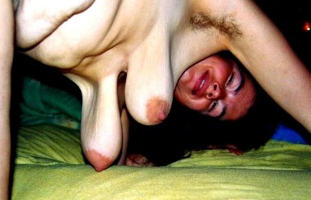 Маленькие вялые сиськи