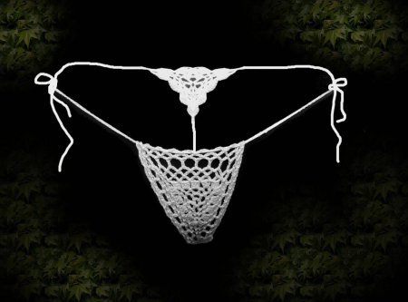 Вязаные стринги