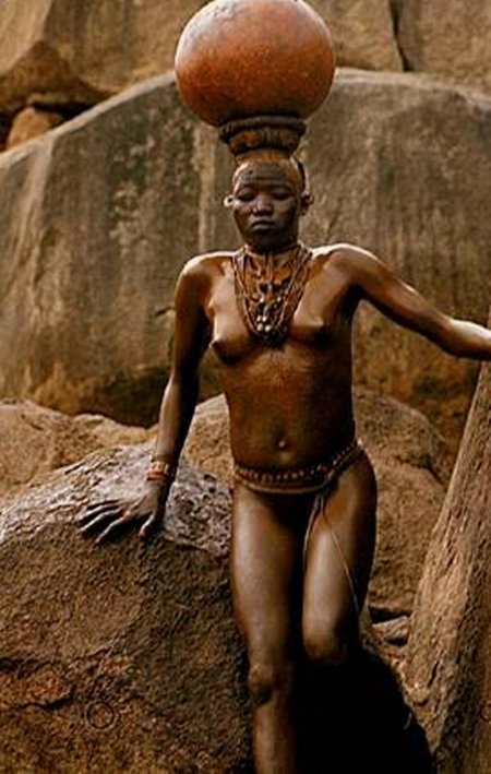 Африканская женщина