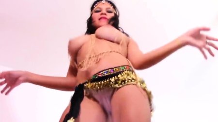 Голые восточные танцы