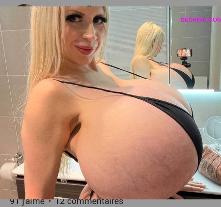 Самая большая грудь