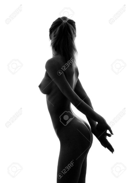 Эротический силуэт девушки