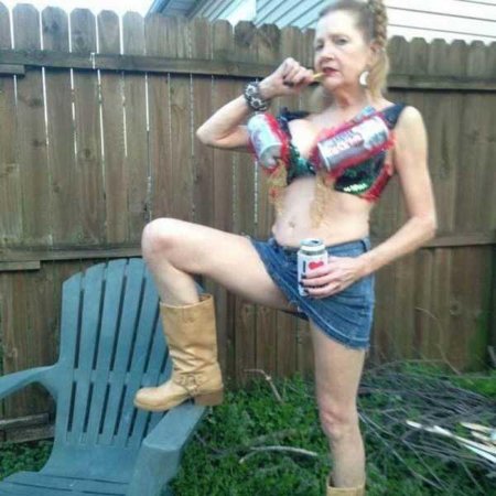 Пьяные девушки в соцсетях