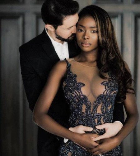 Пара свадебная