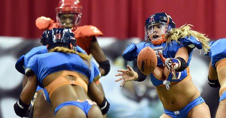 Американский футбол женский