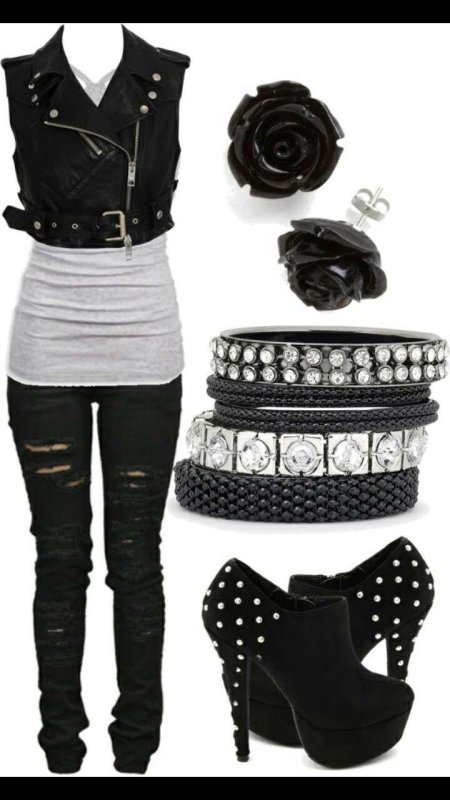 Комплекты одежды для девушек