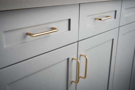 Ручки на кухонные фасады