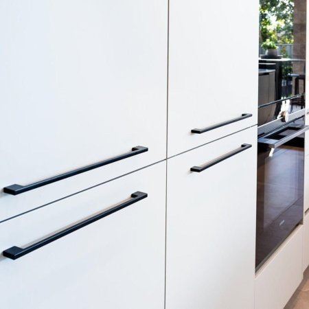Минималистичные ручки для кухни