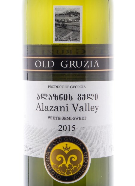 Alazani valley вино