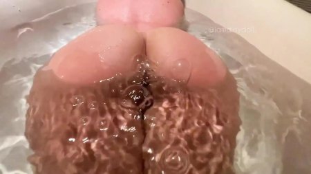 Большая задница