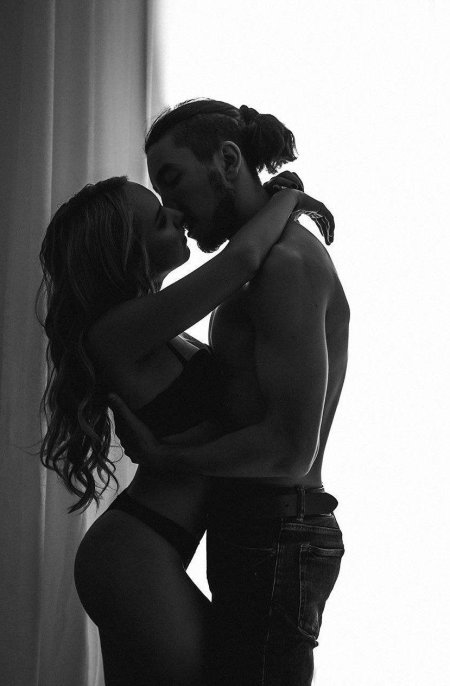 Страстная пара