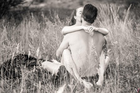 Парень и девушка любовь