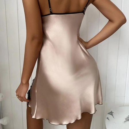 Ночная сорочка женская атласная